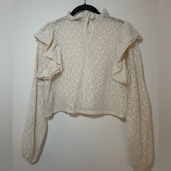 Zara Textured Weave Top with Ruffles - Picture 4 of 4